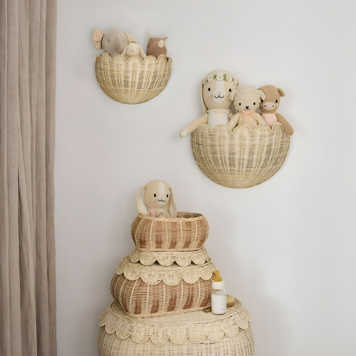 Lola Scalloped Wall Basket, Handmade & Natural by BEBE BASK – BEBE