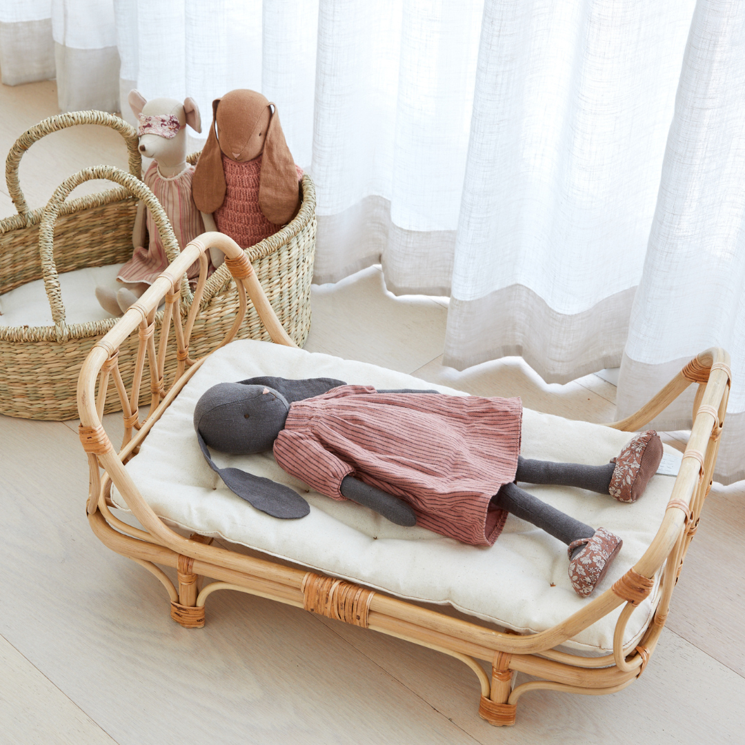 Bebe Bask Premium Rattan Doll Bed Handcrafted Perfectly Sized for 18 inch Dolls American Girl Doll Bed Our Generation Doll Bed with Luxe